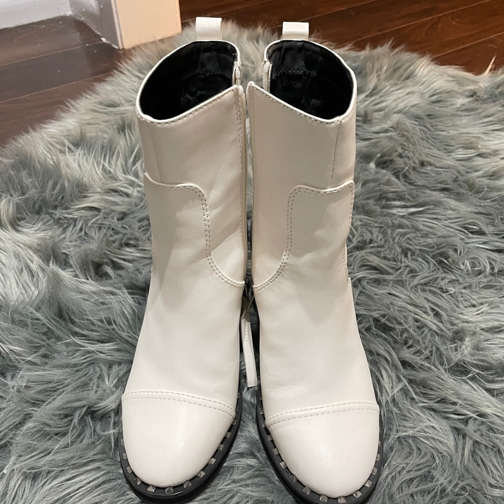 Sam Edelman White Leather Booties